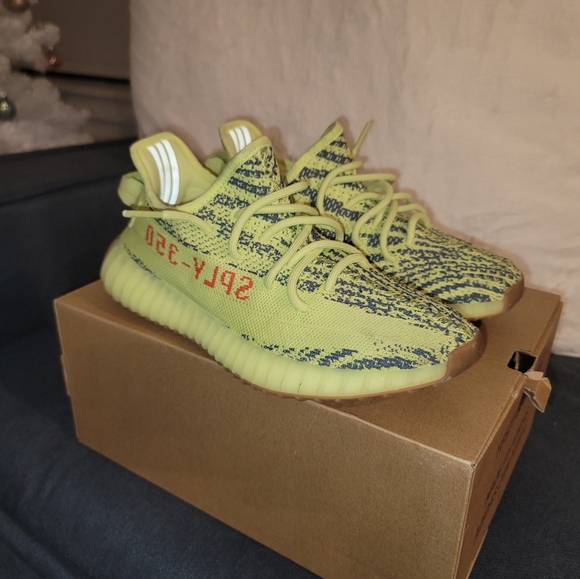 Yeezy frozen yellow sz 7 - Picture 7 of 8